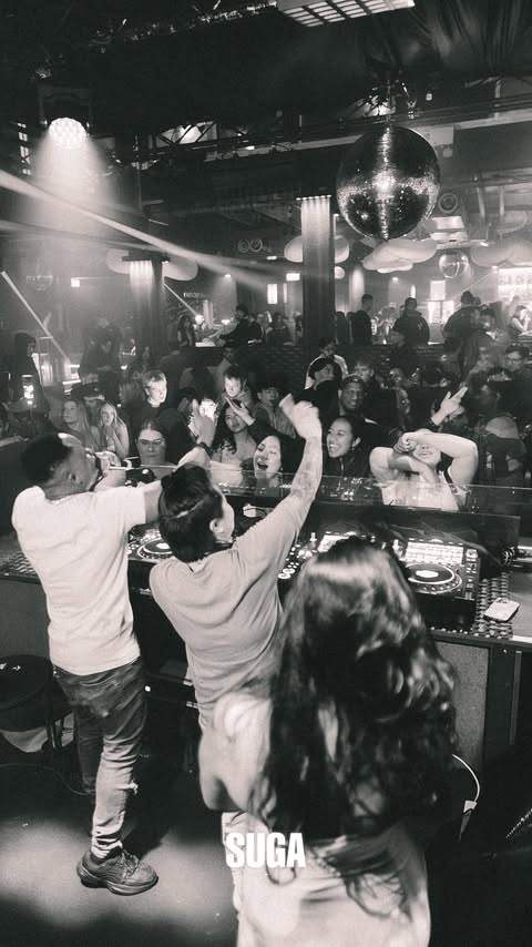 The SUGA dancefloor around the DJ booth